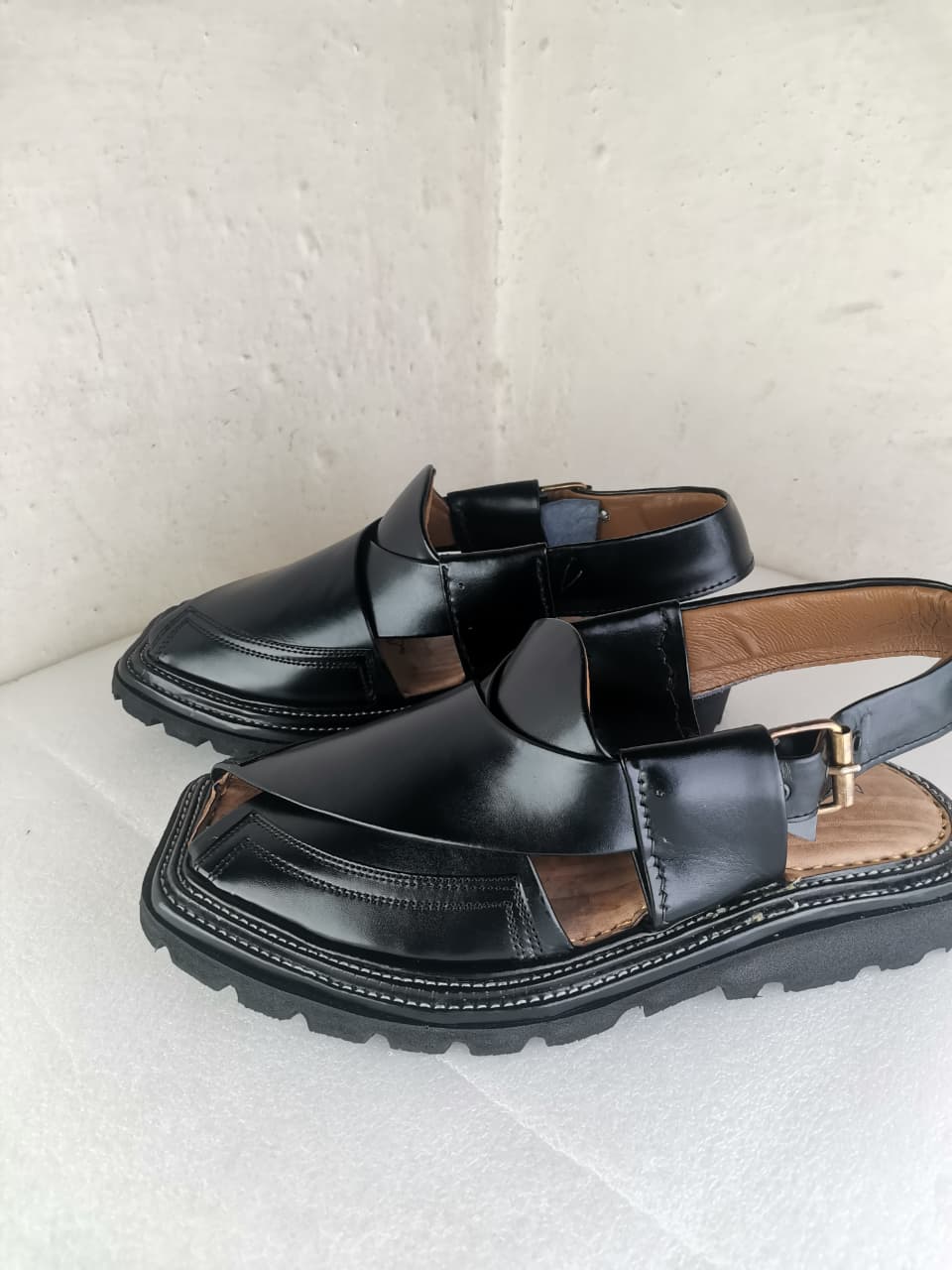 Premium Black Leather Peshawari Chappal for Men | Handcrafted Traditional Sandals